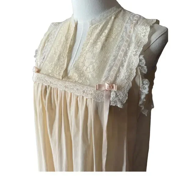 Vintage 50's Christian Dior cream & pink lace long nightgown size small - Picture 11 of 16